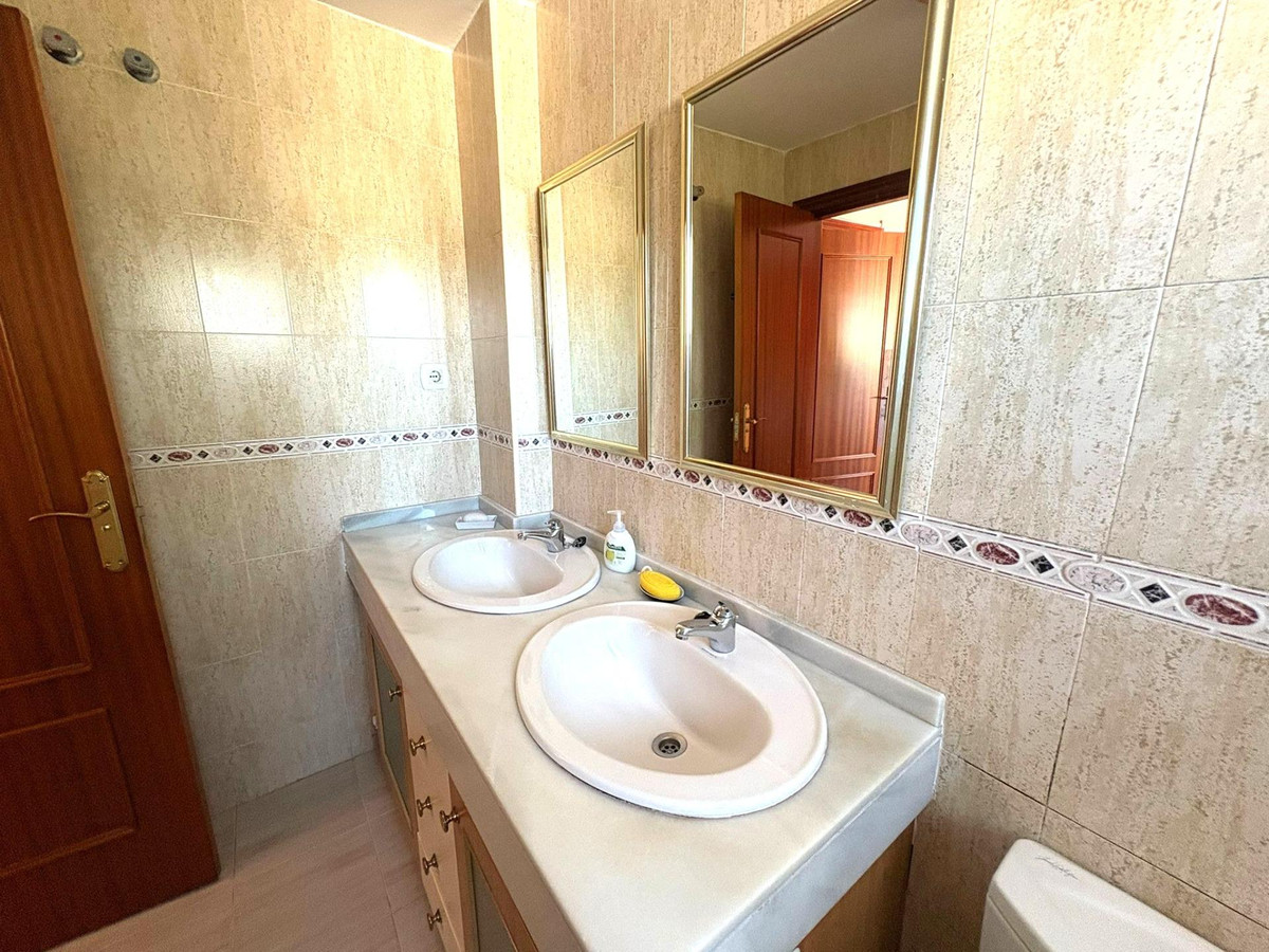 Huis te koop in Arroyo de la Miel | 4 slaapkamers H5147110
