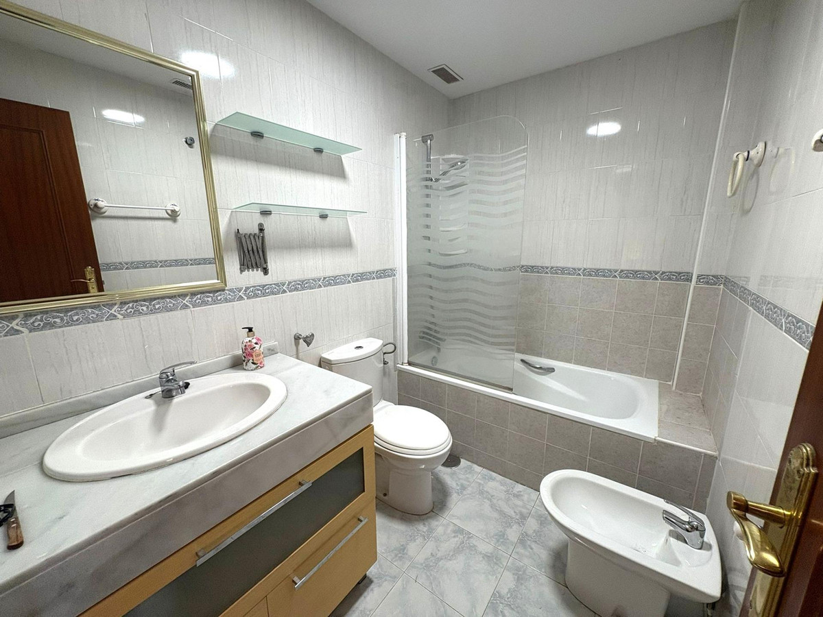 Huis te koop in Arroyo de la Miel | 4 slaapkamers H5147110
