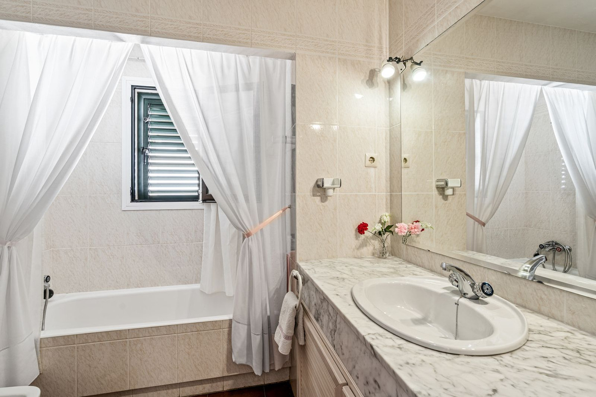 Huis te koop in Arroyo de la Miel | 5 slaapkamers H5253181