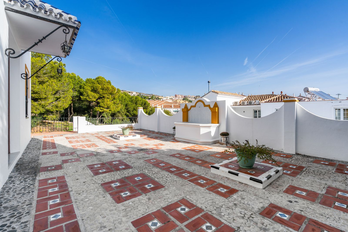 Huis te koop in Arroyo de la Miel | 5 slaapkamers H5253181