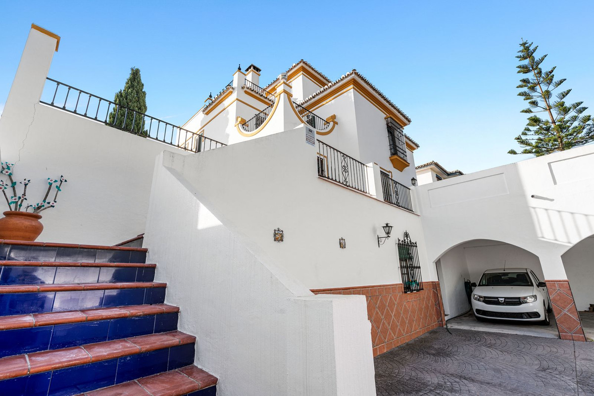 Huis te koop in Arroyo de la Miel | 5 slaapkamers H5253181