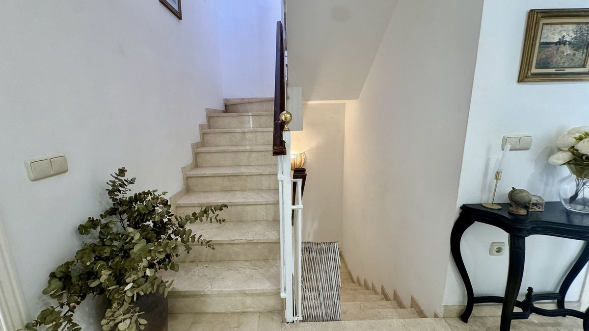 Property main view 30