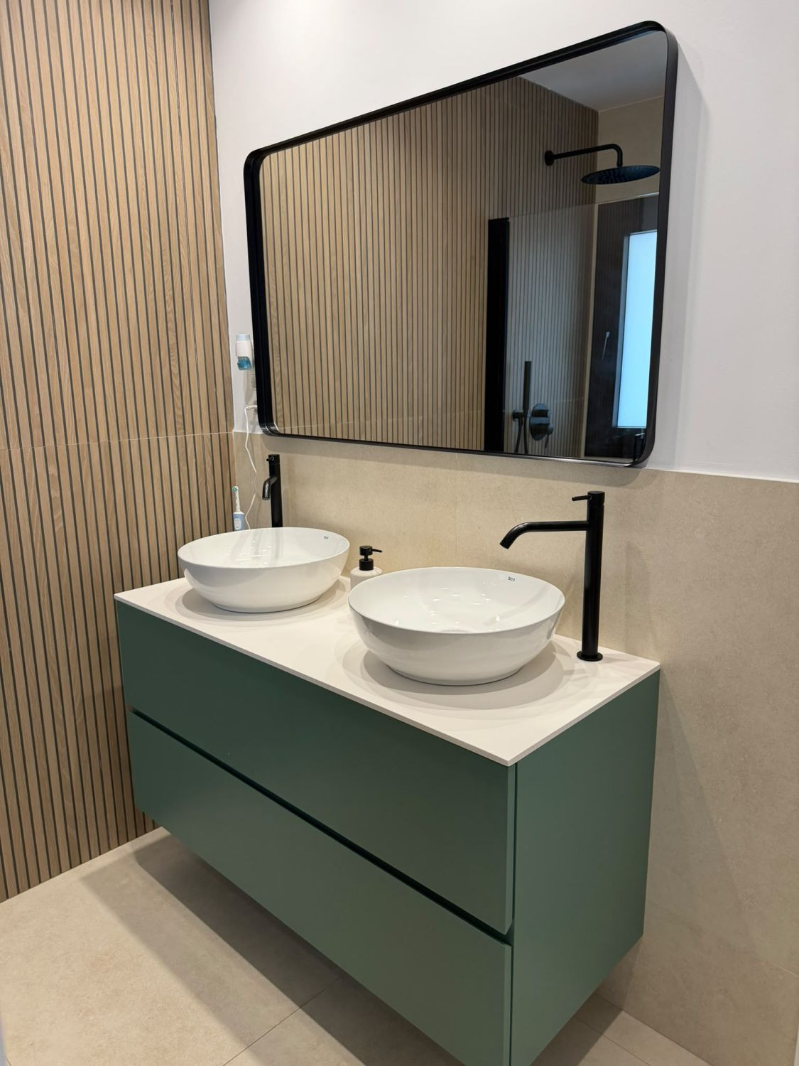 Property main view 44