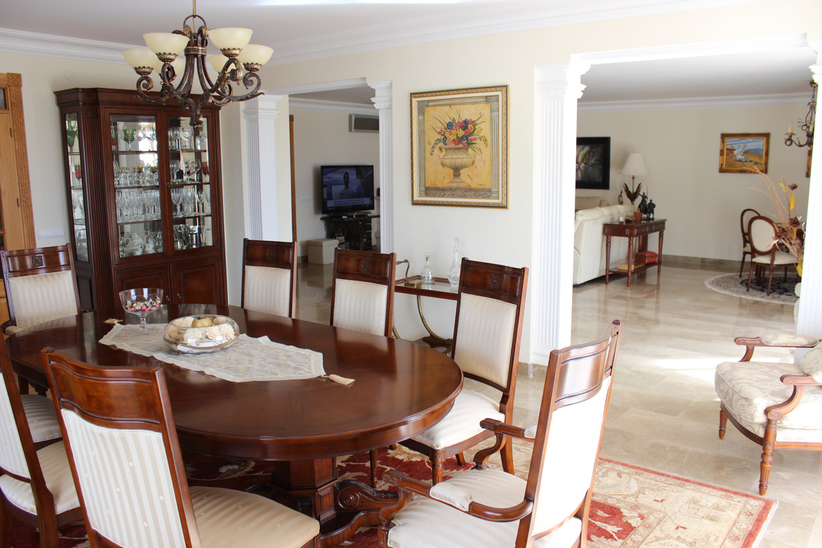 Vrijstaande Villa te koop in Artola | 7 slaapkamers H3989923