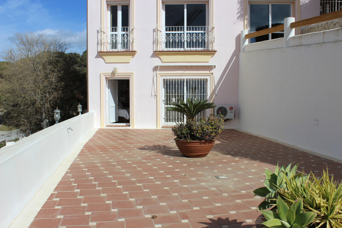 Vrijstaande Villa te koop in Artola | 7 slaapkamers H3989923