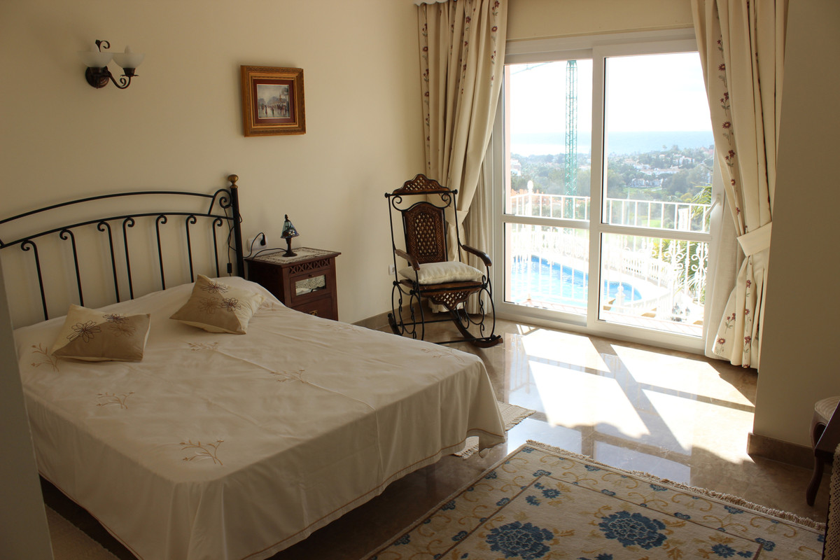 Vrijstaande Villa te koop in Artola | 7 slaapkamers H3989923