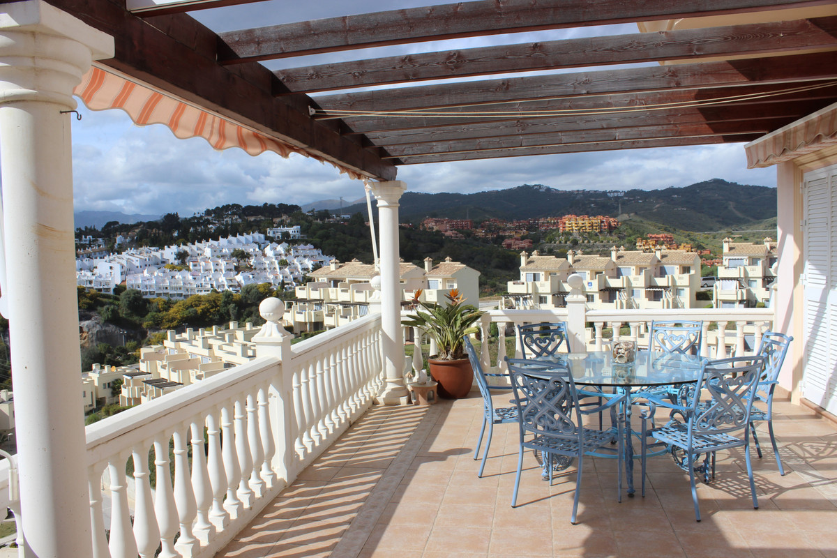 Vrijstaande Villa te koop in Artola | 7 slaapkamers H3989923