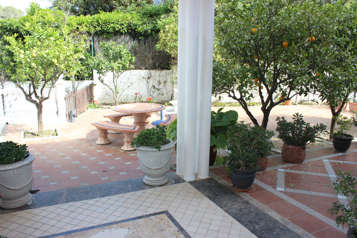 Vrijstaande Villa te koop in Artola | 7 slaapkamers H3989923