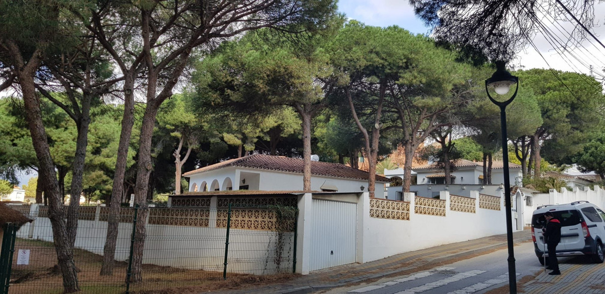 Detached Villa te koop in Artola | 2 slaapkamers H4902076