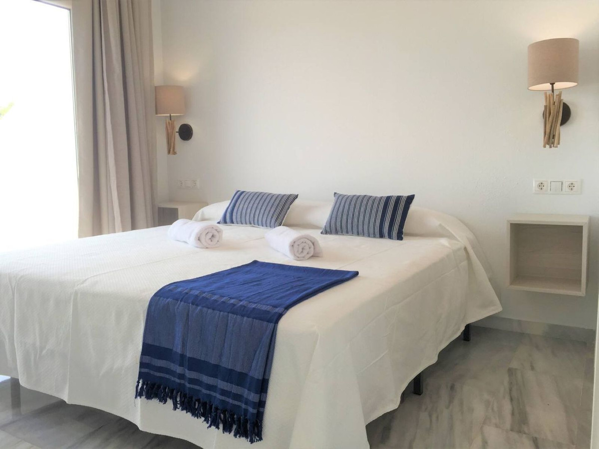 Huis te koop in Artola | 7 slaapkamers H4981390