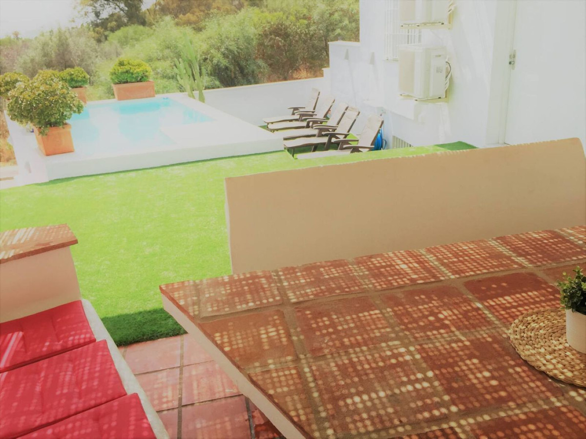 Huis te koop in Artola | 7 slaapkamers H4981390