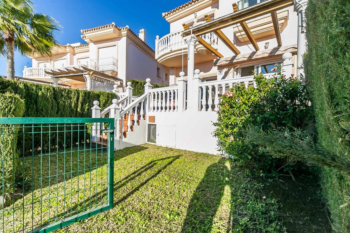 Townhouse te koop in Artola | 3 slaapkamers H5021383