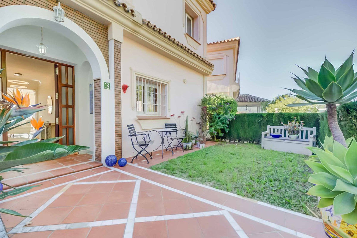 Townhouse te koop in Artola | 3 slaapkamers H5021383
