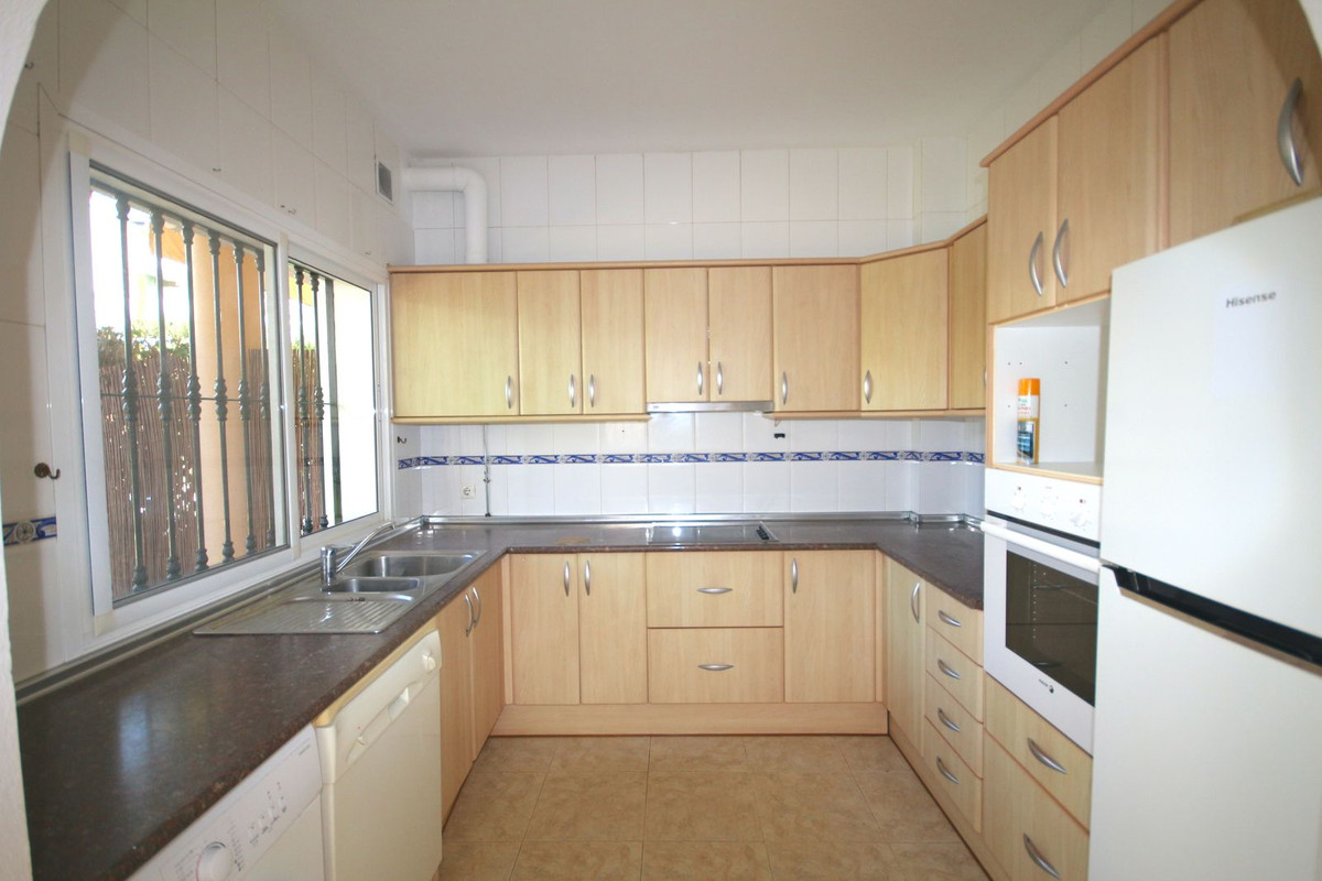 Huis te koop in Artola | 3 slaapkamers H5148232