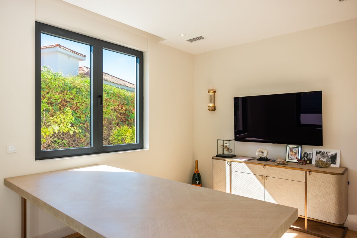 Vrijstaande Villa te koop in Artola | 6 slaapkamers H5199706