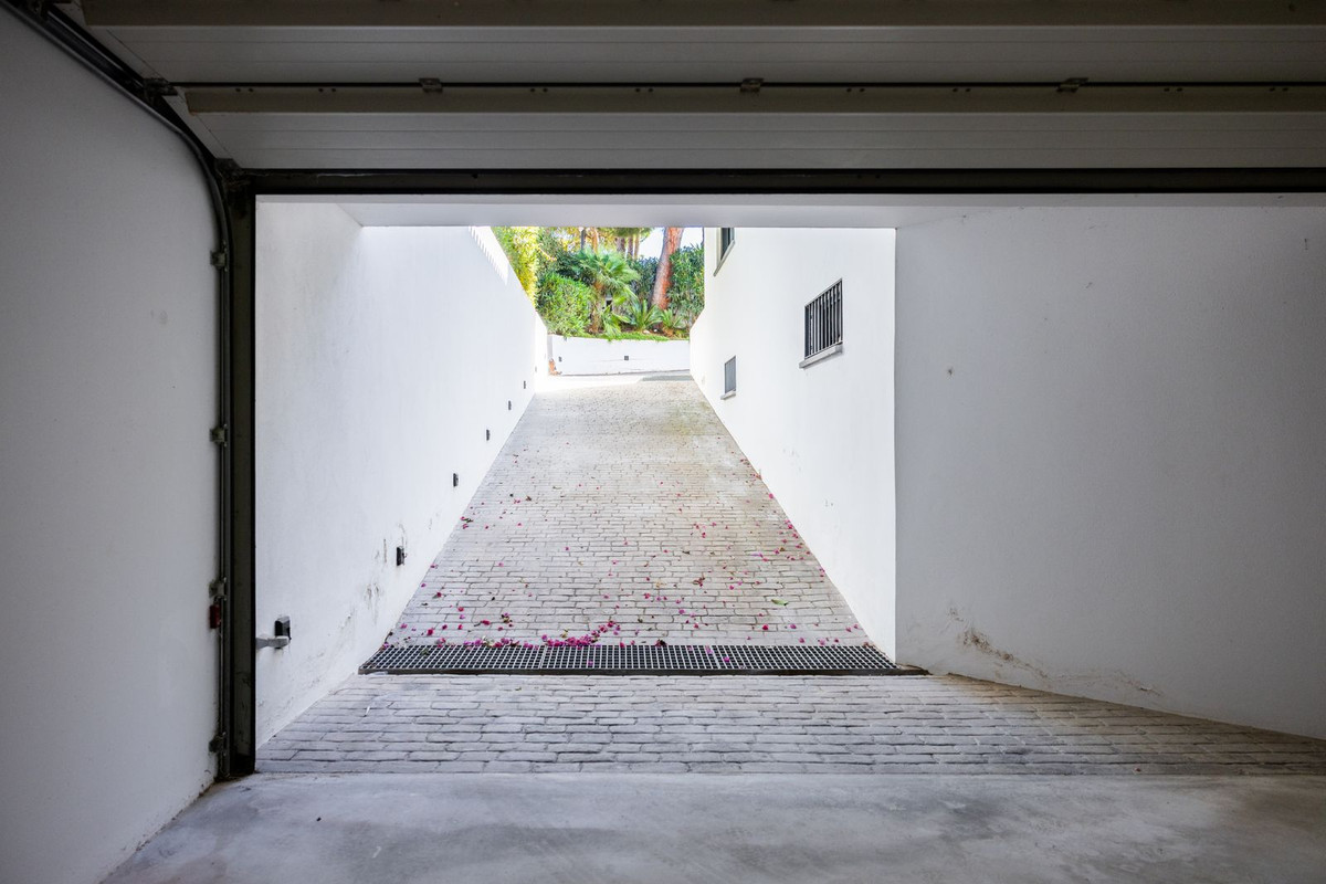 Vrijstaande Villa te koop in Artola | 6 slaapkamers H5199706