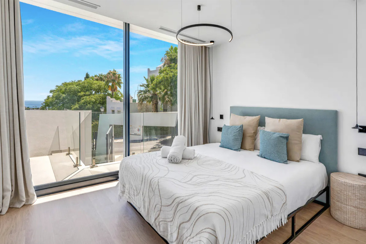 Vrijstaande Villa te koop in Artola | 4 slaapkamers H5251600