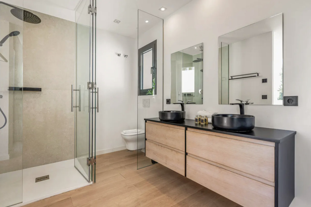 Vrijstaande Villa te koop in Artola | 4 slaapkamers H5251600