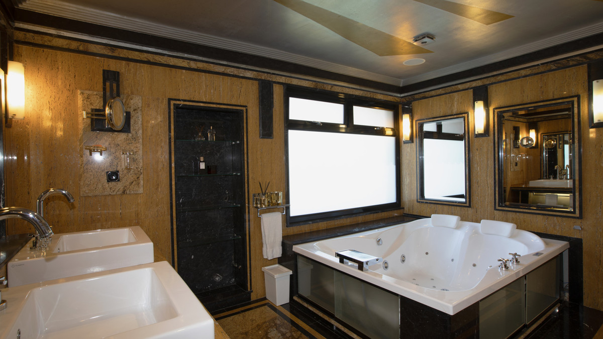 Vrijstaande Villa te koop in Artola | 8 slaapkamers H5259730