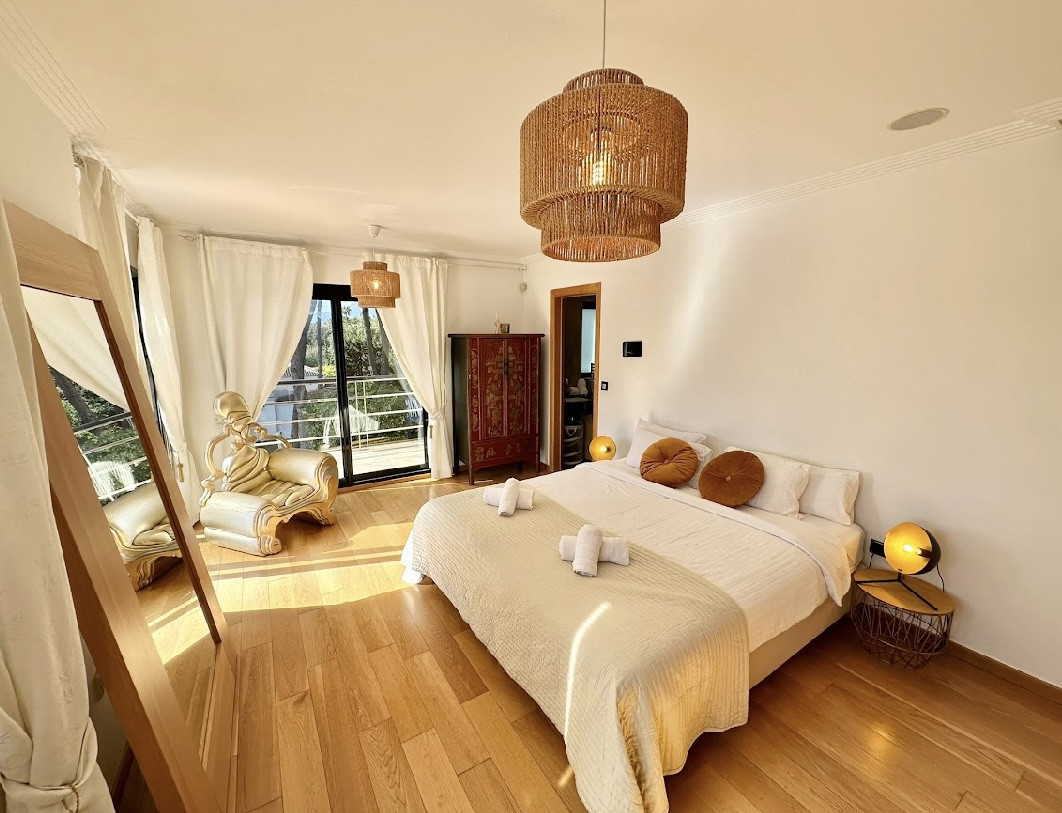 Vrijstaande Villa te koop in Artola | 8 slaapkamers H5259730