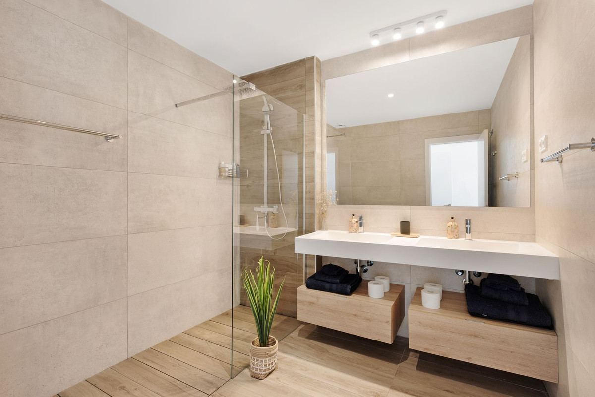 Property main view 16