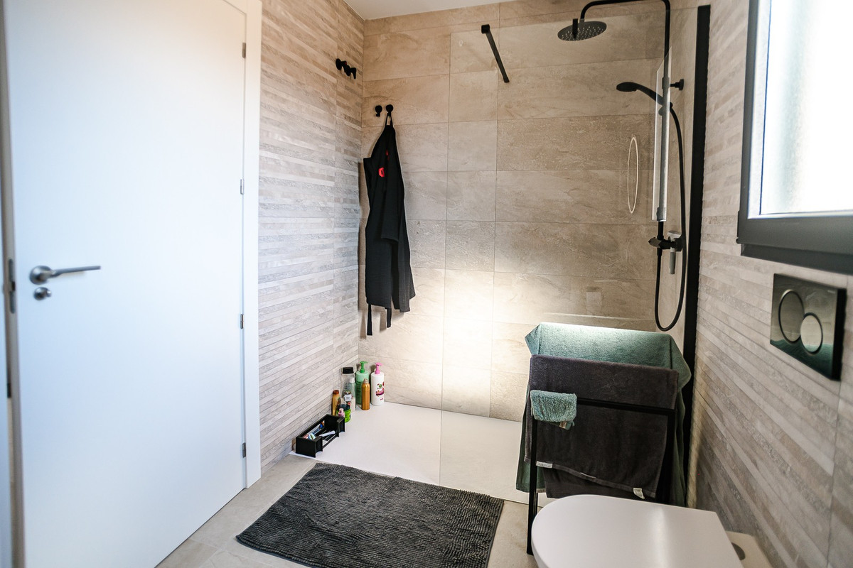 Property main view 32