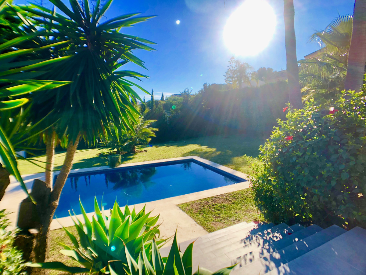 Huis te koop in Atalaya | 4 slaapkamers H3326254