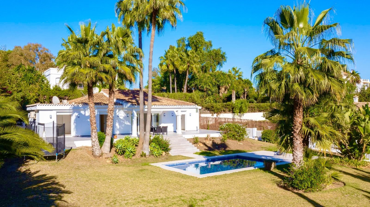 Huis te koop in Atalaya | 4 slaapkamers H3326254