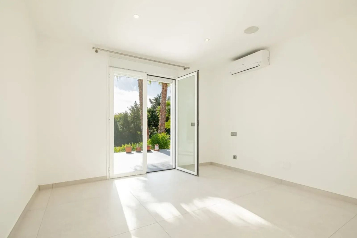 Huis te koop in Atalaya | 4 slaapkamers H3326254