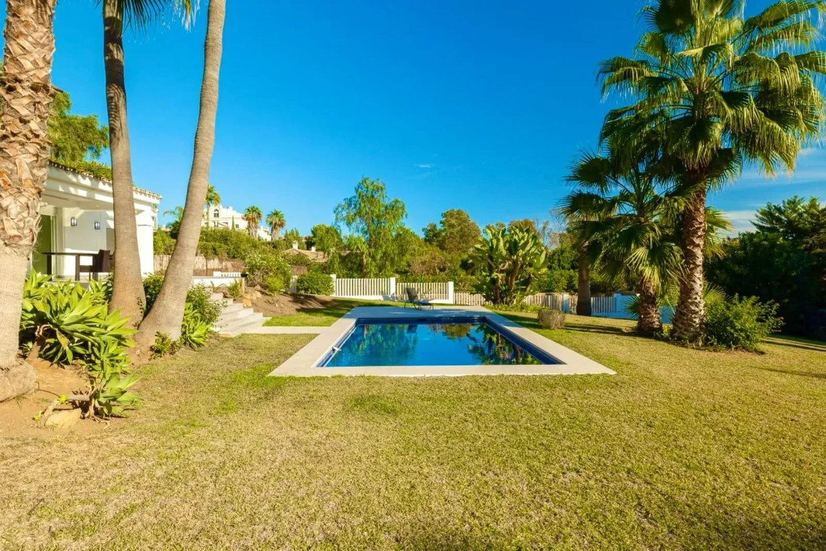 Huis te koop in Atalaya | 4 slaapkamers H3326254