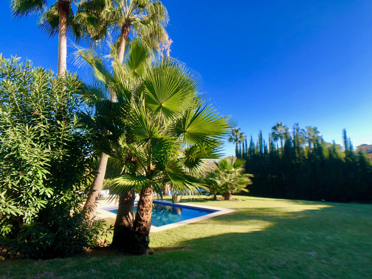 Huis te koop in Atalaya | 4 slaapkamers H3326254