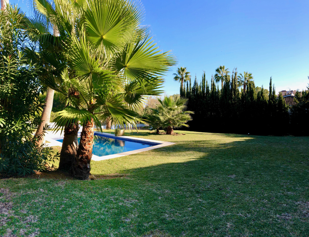 Huis te koop in Atalaya | 4 slaapkamers H3326254