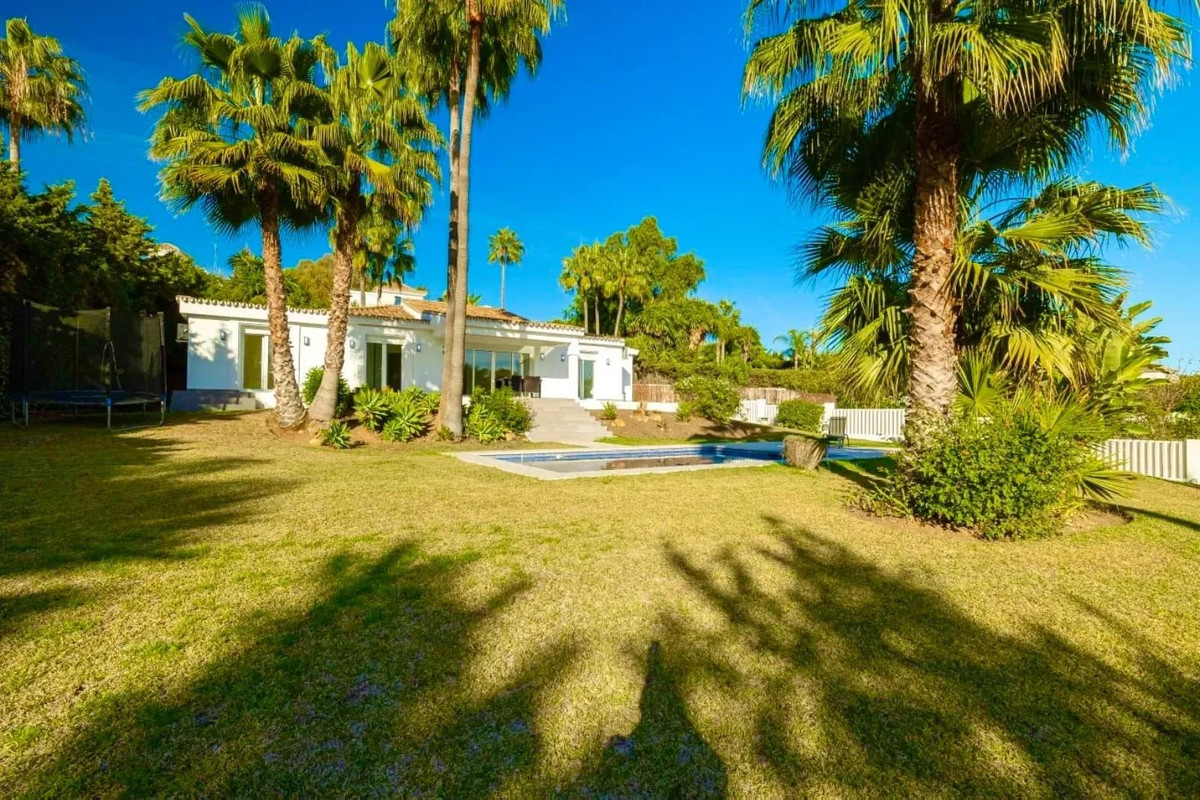 Huis te koop in Atalaya | 4 slaapkamers H3326254