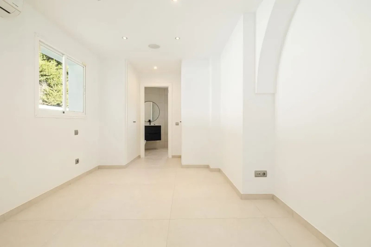 Huis te koop in Atalaya | 4 slaapkamers H3326254