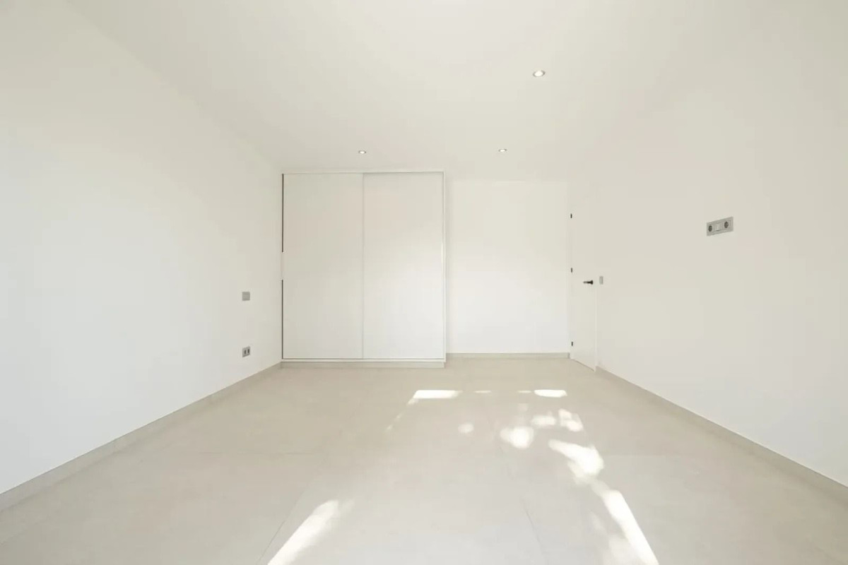 Huis te koop in Atalaya | 4 slaapkamers H3326254