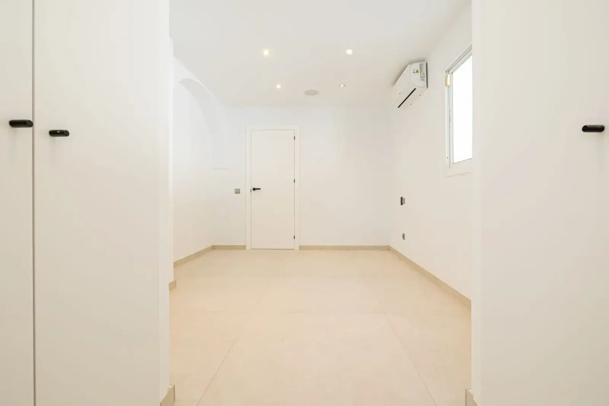 Huis te koop in Atalaya | 4 slaapkamers H3326254