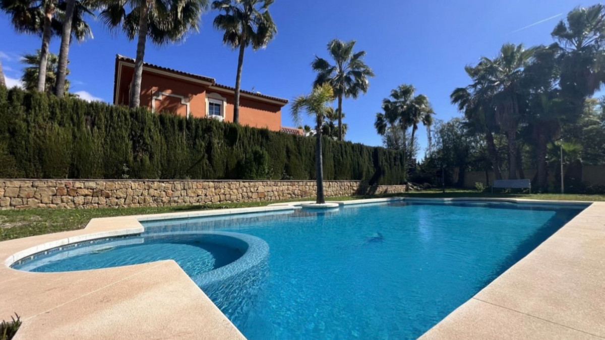 Huis te koop in Atalaya | 3 slaapkamers H4966093