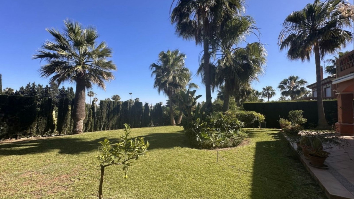 Huis te koop in Atalaya | 3 slaapkamers H4966093