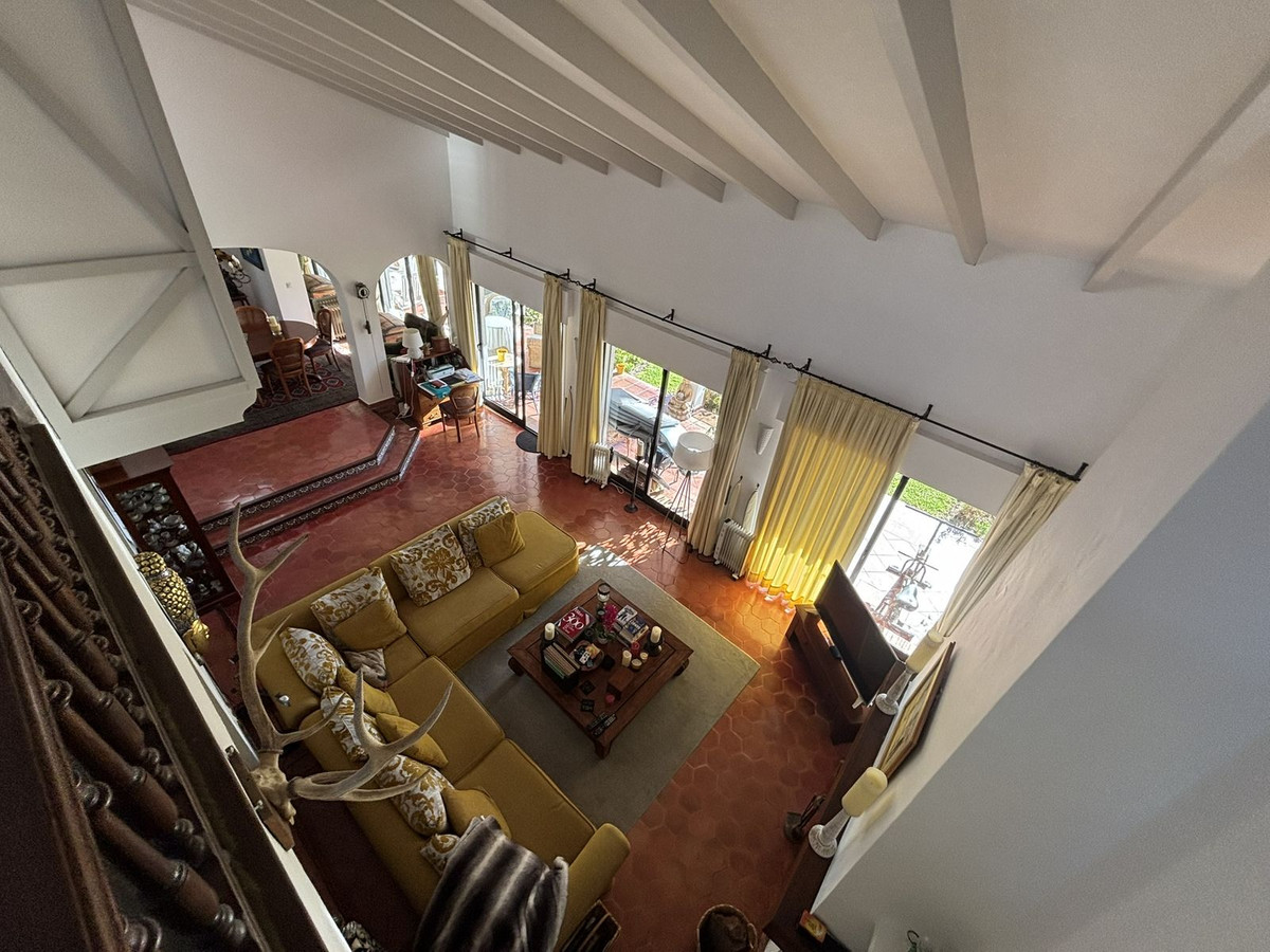 Vrijstaande Villa in Atalaya-22