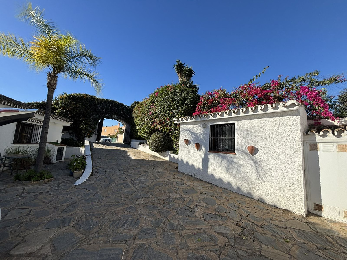 Vrijstaande Villa in Atalaya-26