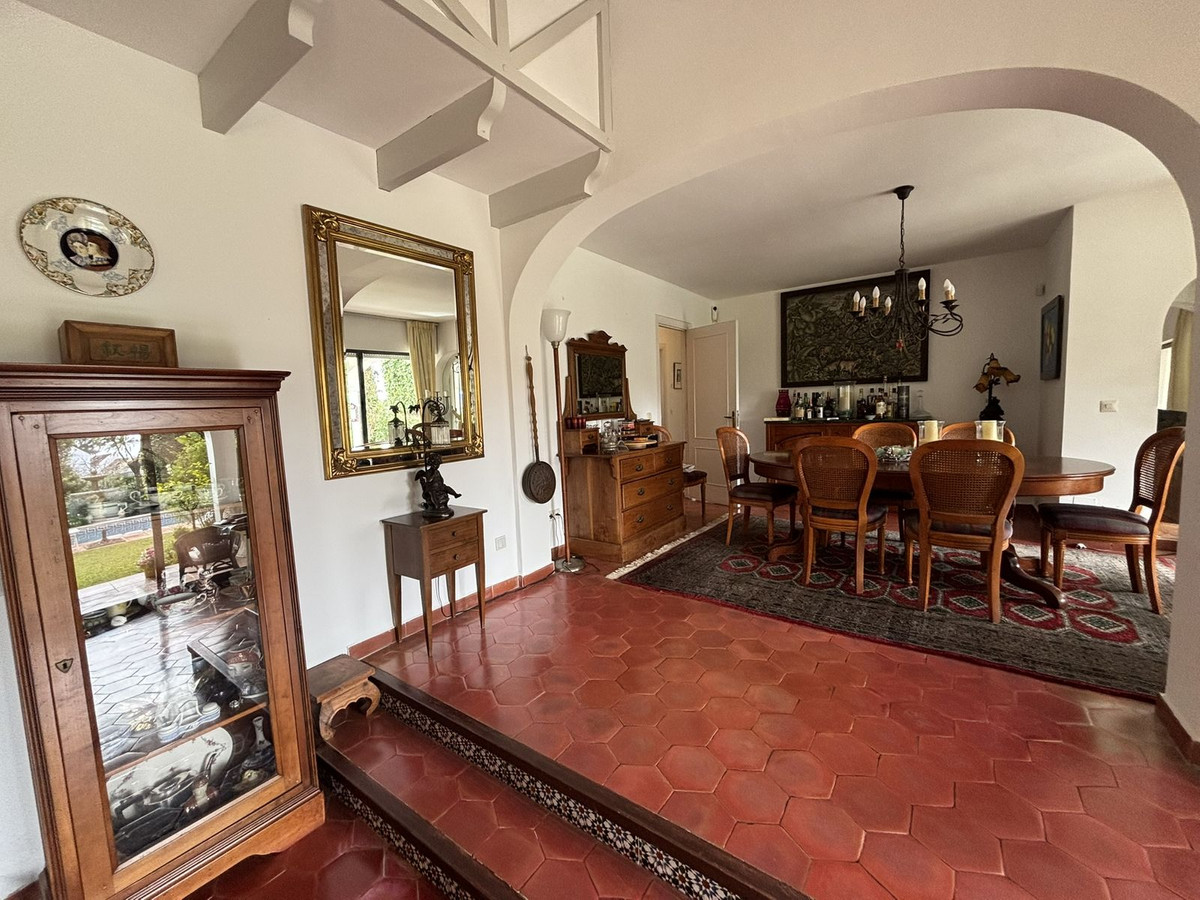 Vrijstaande Villa in Atalaya-36