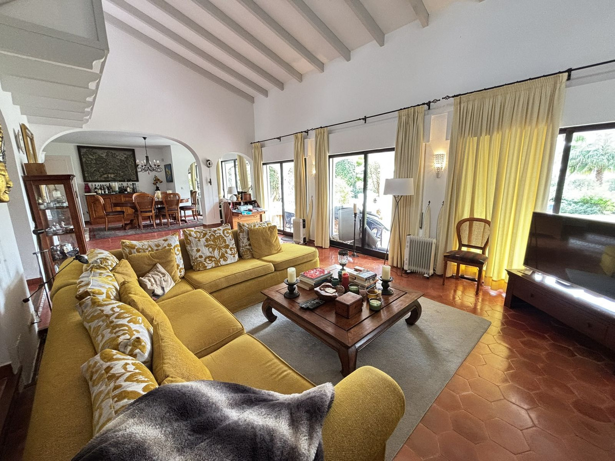 Vrijstaande Villa in Atalaya-38