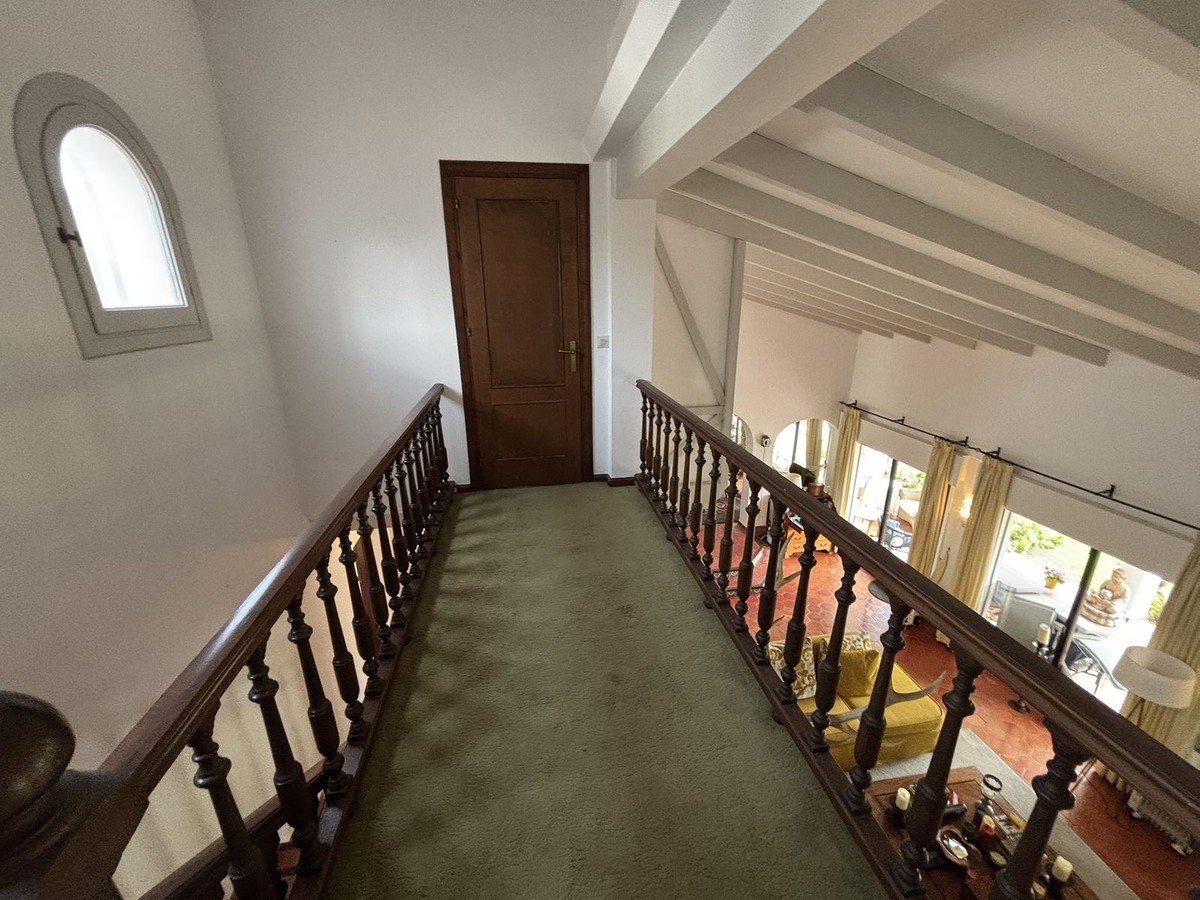 Vrijstaande Villa in Atalaya-53