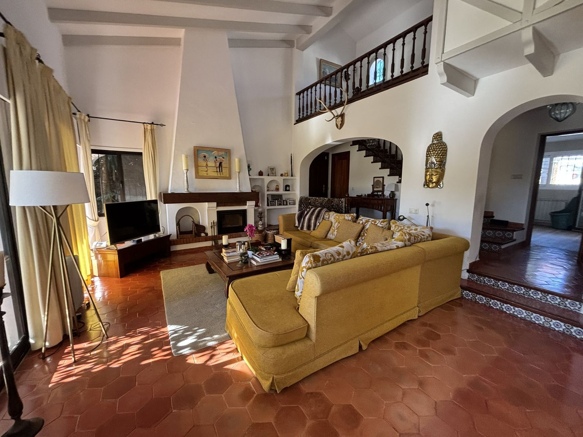 Vrijstaande Villa in Atalaya-7