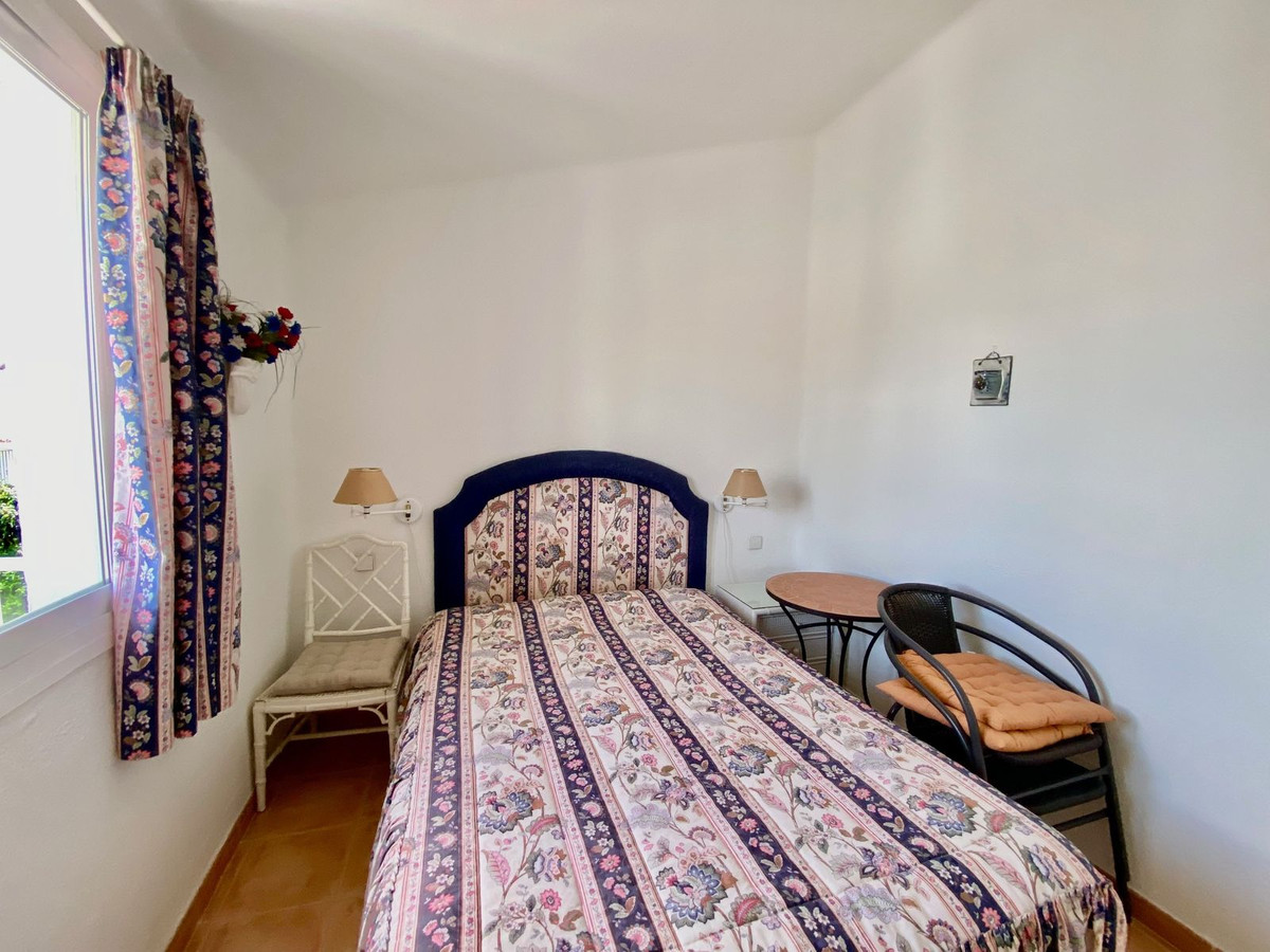 Geschakelde Woning in Atalaya-12