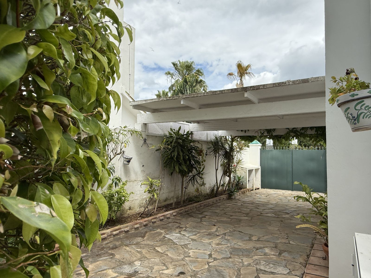 Vrijstaande Villa in Atalaya-13