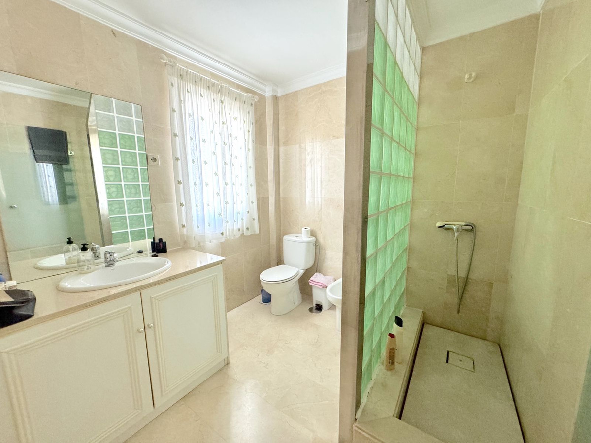 Geschakelde Woning in Atalaya-14