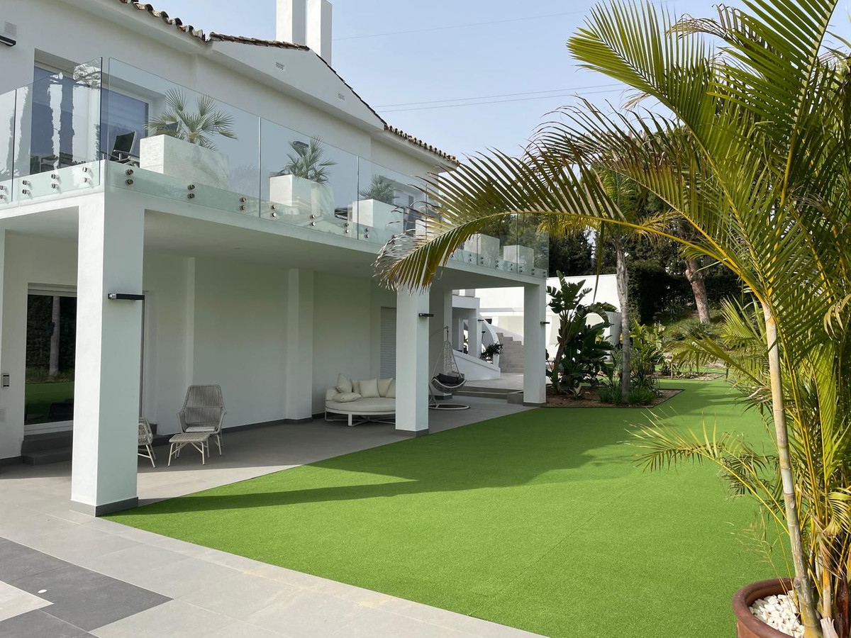Vrijstaande Villa in Atalaya-31