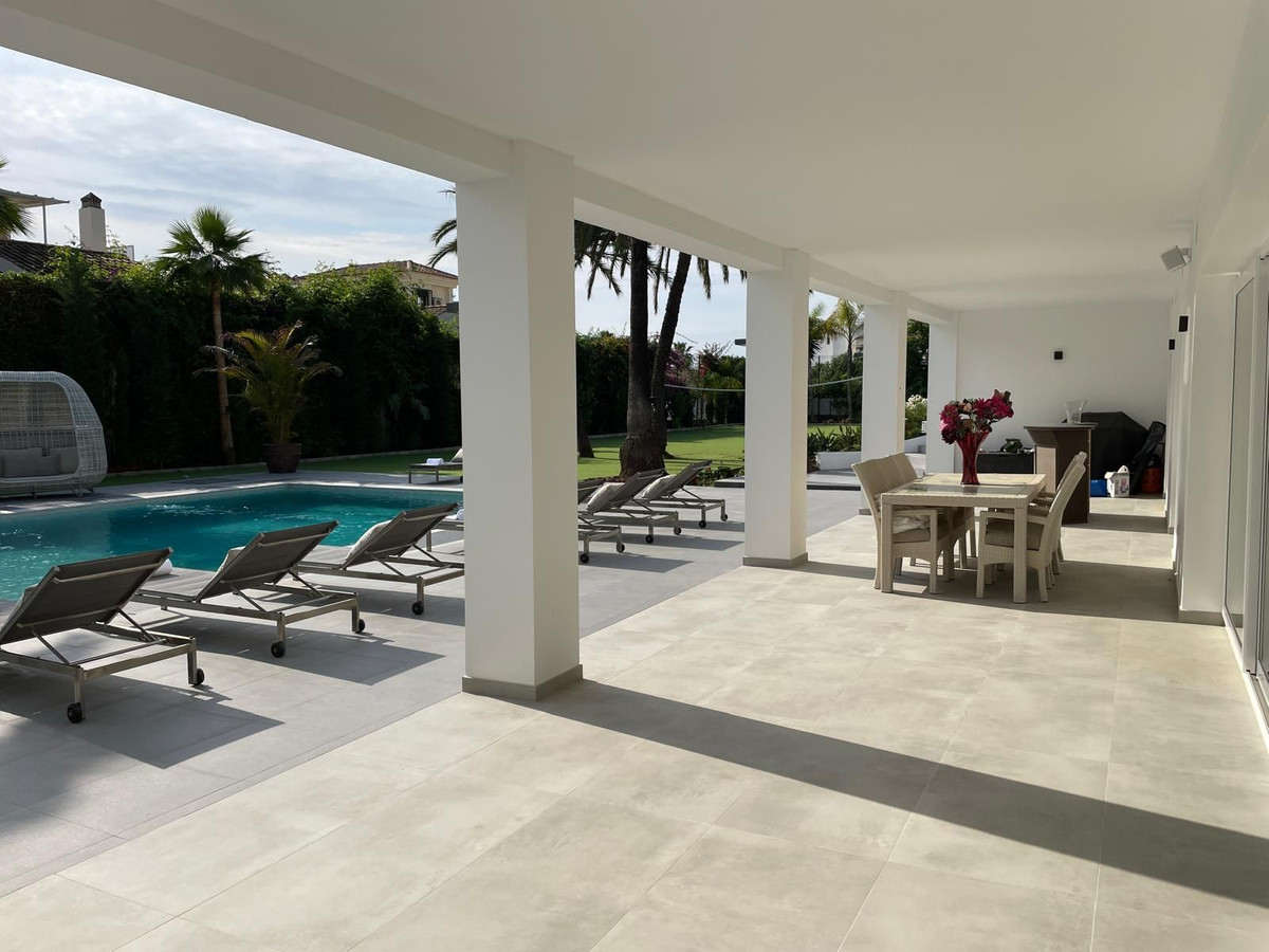 Vrijstaande Villa in Atalaya-43