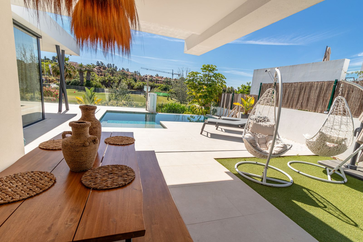 Vrijstaande Villa in Atalaya-32